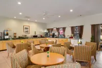 Econo Lodge - Aamiainen