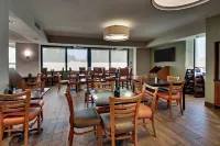Drury Inn & Suites Evansville East - breakfast