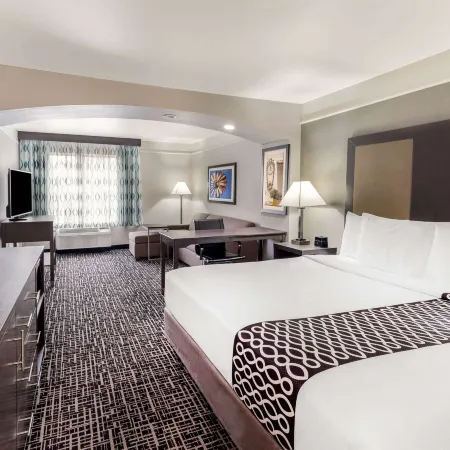 La Quinta Inn & Suites by Wyndham Seguin