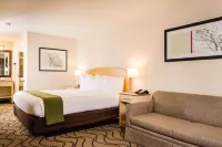 Quality Inn & Suites Lathrop Hotels in Manteca