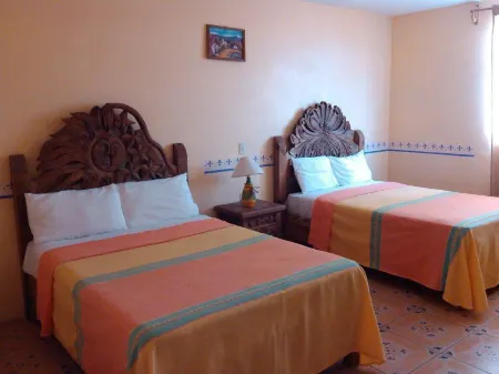 Hotel Campanario de San Juan-Spa Отели в г. Пацкуаро