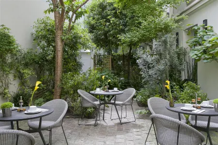 Hôtel A la Villa des Artistes