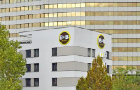 بي آند بي هوتول فرانكفورت ويست Hotels near روديلايم
