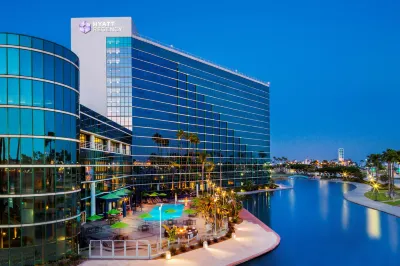 Hyatt Regency Long Beach Hotels near Long Beach Airport