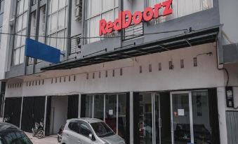 RedDoorz @ Jalan Sukabangun 2 Palembang
