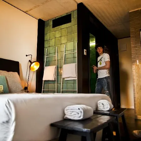 Bastardo Hostel