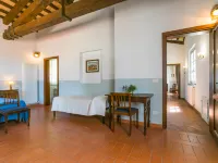 Casa Dell'Arco
