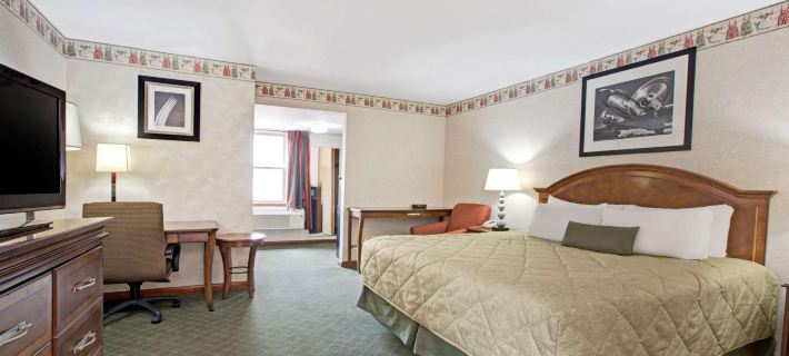 Ramada by Wyndham Flemington Hotels in Hunterdon County