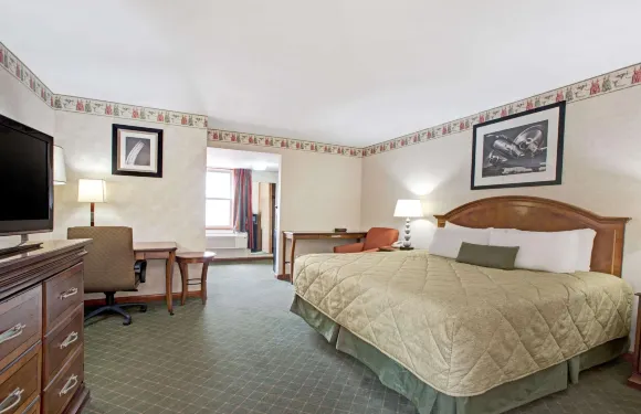 弗萊明頓温德姆華美達酒店