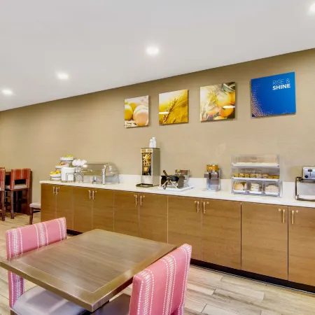 Comfort Inn Airport