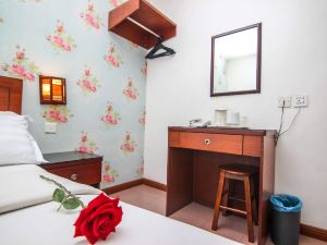 Rose Cottage Hotel Taman Daya