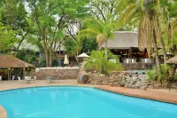 Cresta Mowana Safari Resort & Spa - Pools