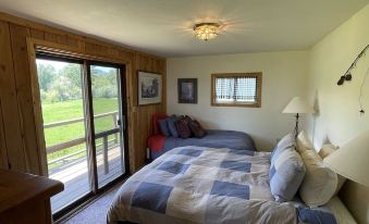 Sportsman Lodge Melrose MT