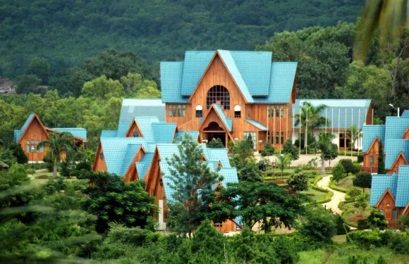 埃耶塔亞高爾夫度假村