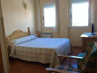 Hostal Sunami Hotel di La Marina Baja