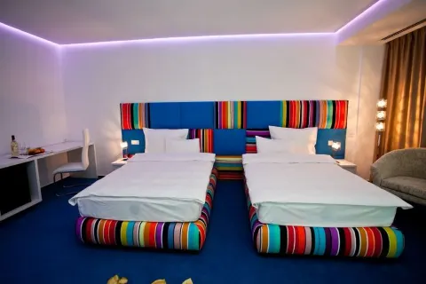 Marshal Garden Hotel