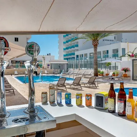Hotel Biniamar