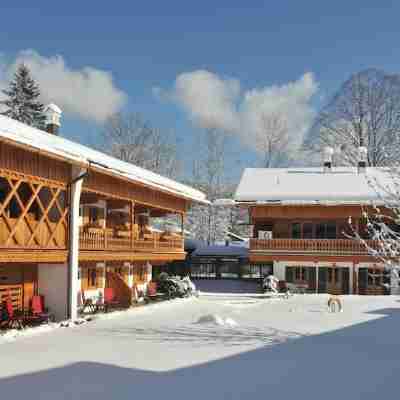 Parkhotel Egerner Hofe Hotel Exterior