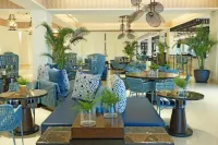 Mella Hotel Manila near NAIA Airport - sarapan