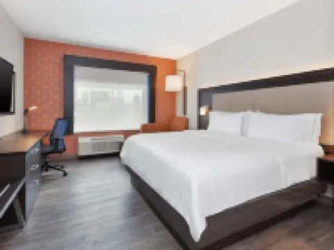 ホリデイ イン エクスプレス & スイーツ ジャージーシティ - ホランドトンネル by IHG ジャージー・シティーのホテル