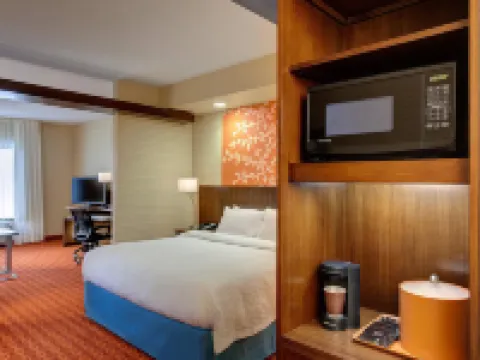 Fairfield Inn & Suites Decorah Hotels in Decorah