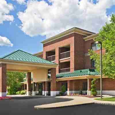 Courtyard Parsippany Hotel Exterior