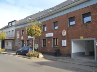 Pension Zur Traube Hotels in Bergheim