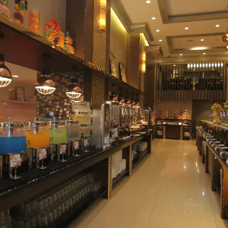 Robertson Hotel
