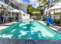 Seaside All Suites Hotel