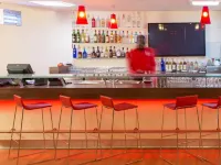宜必思拉各斯伊凱賈酒店 - 酒吧