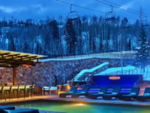 斯諾馬斯總督酒店 皮特金縣酒店