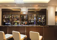 Park Grand Heathrow - Barer
