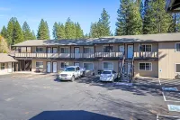 Charm Motel & Suites Hotels in Shasta County