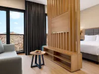Tryp by Wyndham Istanbul Atasehir Hotels near Asian Side