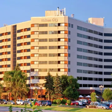 Hilton Chicago/Oak Brook Suites