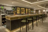 Hilton London Watford - bar