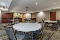 Courtyard by Marriott Brunswick - breakfast