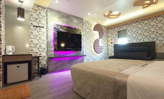 Shihua Motel