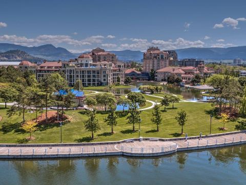 Delta Hotels Grand Okanagan Resort