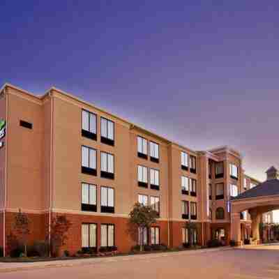 Holiday Inn Express & Suites Cape Girardeau I-55 Hotel Exterior