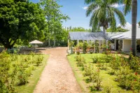 Francines Farmhouse & Venue