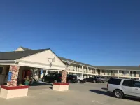 Colonial Motel
