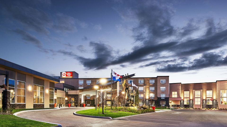 Best Western Plus Edmonton Airport Hotel