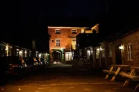 New Inn Hotel Hotels in Coln St. Aldwyns