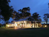 The Narrows Landing Hotel Hotels in Tamahere
