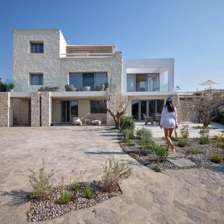 Empire Luxury Villas