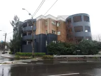 Sydney Airport Suites Hotels in Mascot