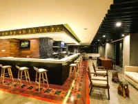 Swiss-Belinn Timika - bar