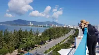 Santori Hotel Da Nang Bay - pemandangan pegunungan