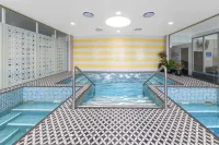 Ramada Resort by Wyndham Shoal Bay - Beach